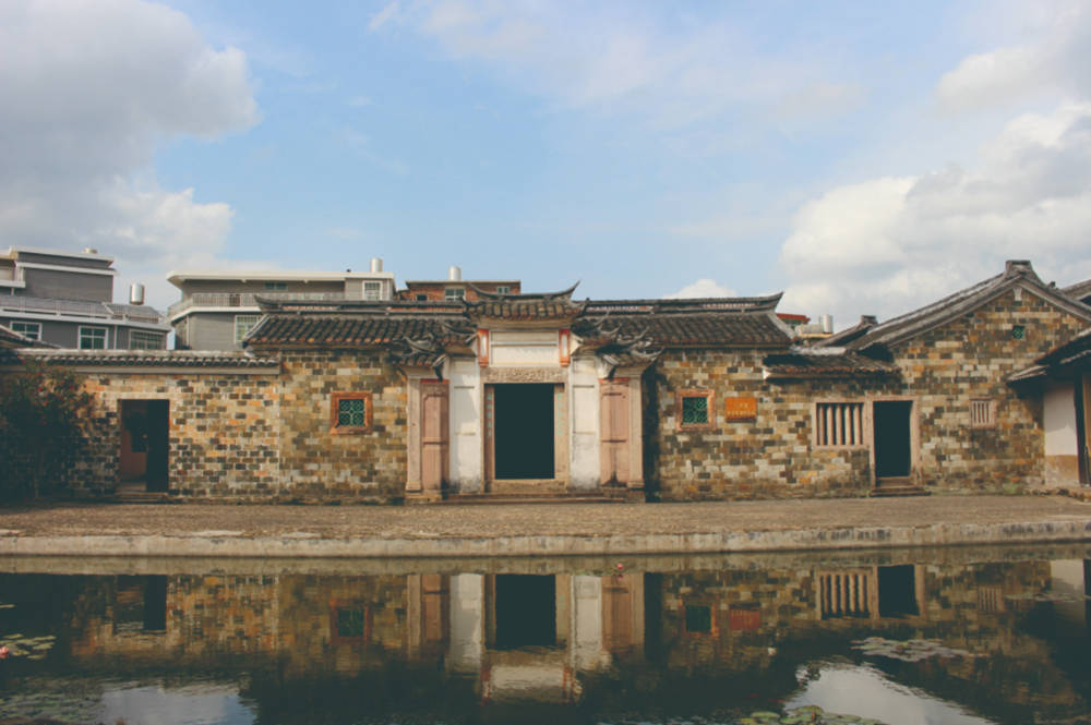 Anciennes adresses de l’enquête de la commune de Caixi de Mao Zedong