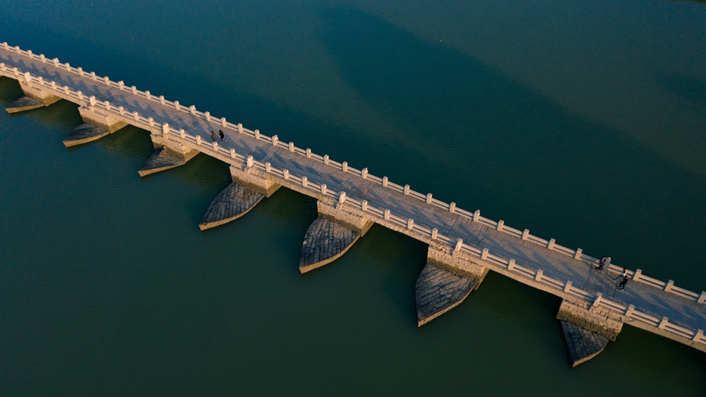 Luoyang Bridge