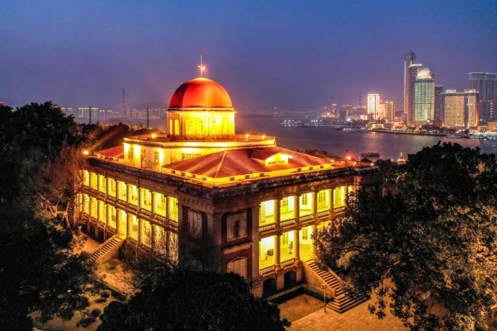  Bagua Building (Eight Trigrams Building)