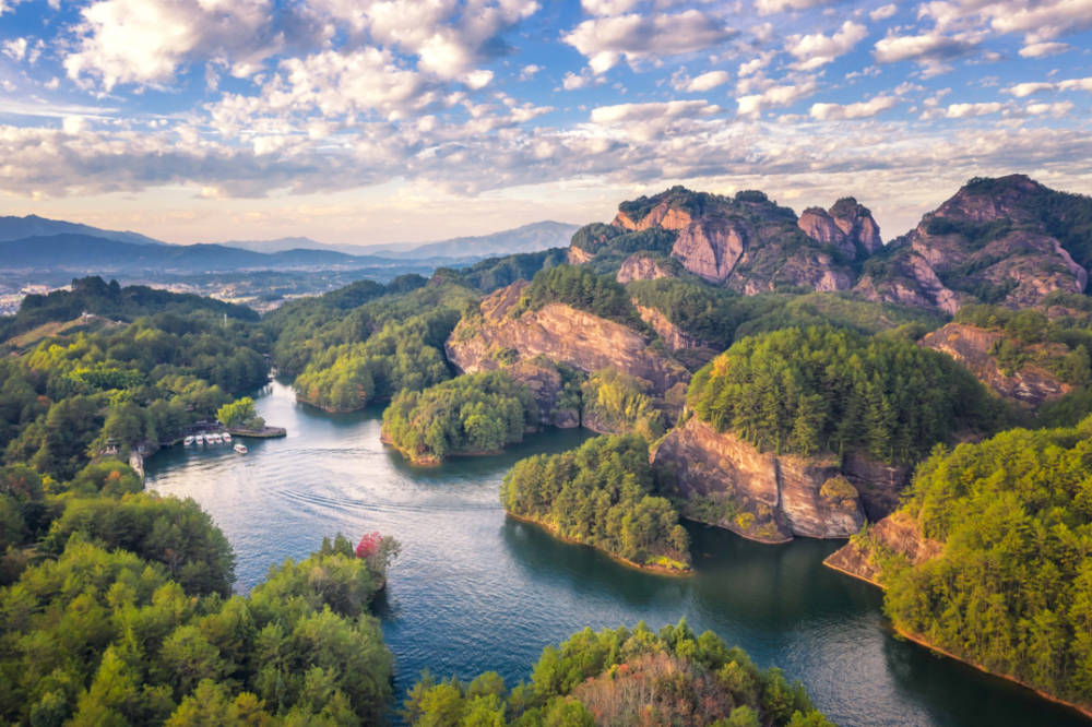Guanzhaishan Mountain